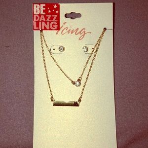 Icing earring and necklace combo